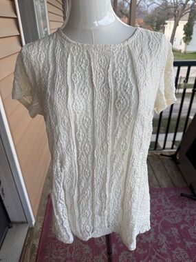 CAbi Ivory Textured Lace Short Sleeve Top